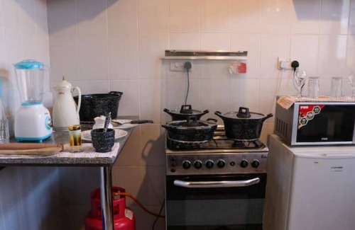 Ngelani House | Lapetals-Paradise-3bedrooms-ABNBnn