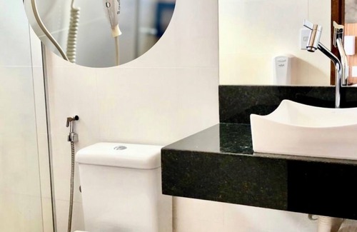 Centro Hotel | Lara's Hotel