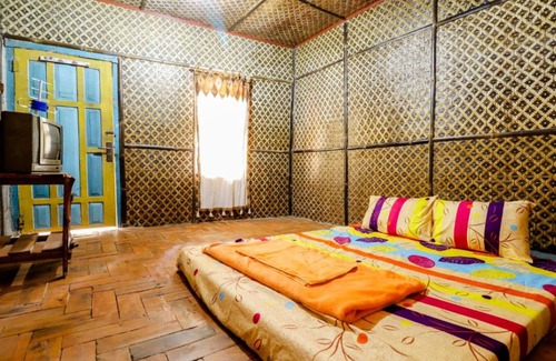 Pleret House | Larasati Homestay