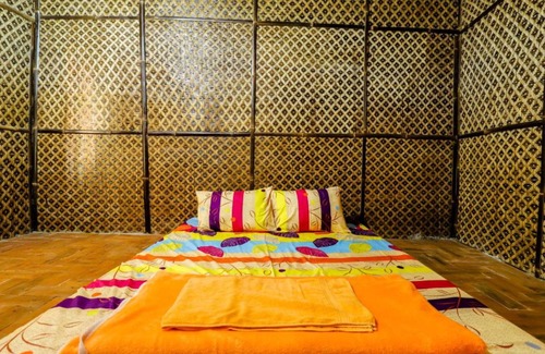 Pleret House | Larasati Homestay