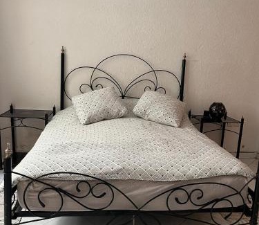 Fes El Jdid Apartment | Large 3 Bedrooms Medina center Parking Secure