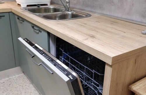 Sliema Apartment | Large 3bedroom apartment near rocky beach MCRE1-1