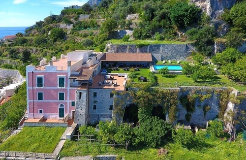 Amalfi Villa | Large Amalfi villa rental for 20 people
