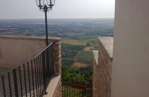 Sermoneta Apartment | Large apartment in a medieval stone Court, terrace, great view, pool use