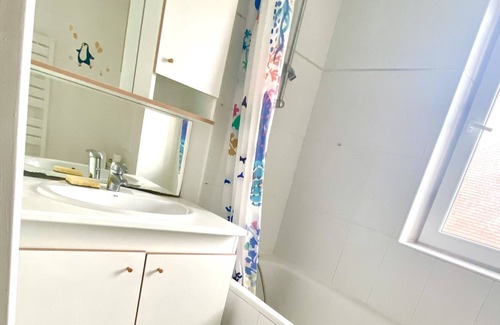 Saint-Witz Apartment | Large apartment near Roissy / Parc Asterix