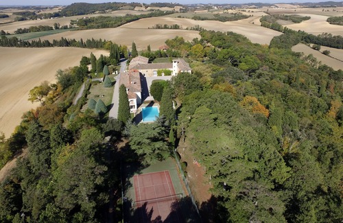 Airoux House | Large apartment with duplex Winter Garden
