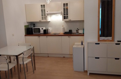 Vernier Apartment | Large, bright, modern studio in Geneva, close to transport and amenities.