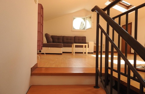 Ravenna Apartment | Large duplex apartment sleeps 5, private parking space, in the center