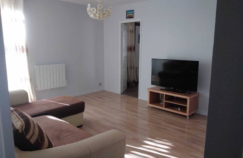Pierrelaye House | Large F3 apartment with balcony