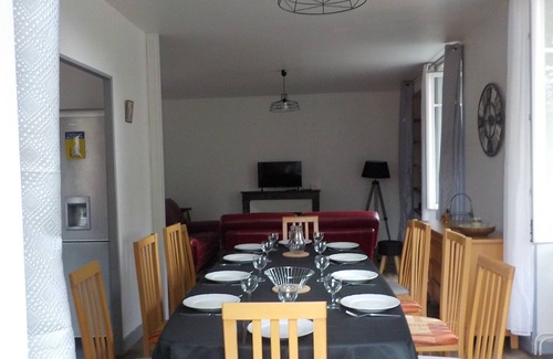 Charolles House | Large family home in Charolles - Quiet, garden, river, all on foot