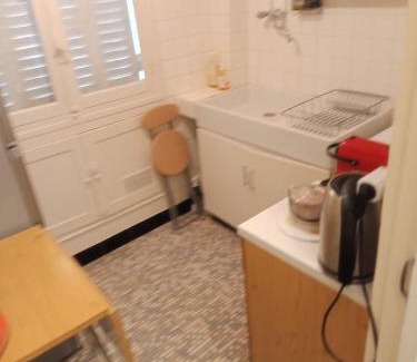 Quartier de Javel Apartment | Large family typical Parisian Appartment