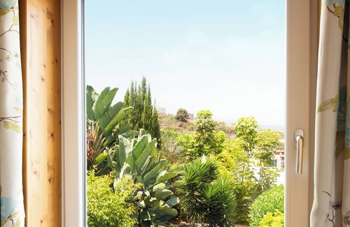 Buen Paso House | Large finca with garden paradise, yoga house and pool. Fantastic sea view!