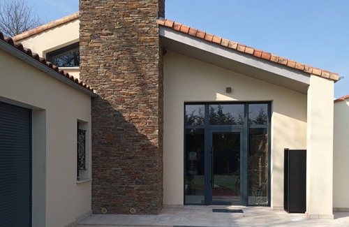 Saint-Vincent-sur-Graon House | Large house, heated pool, pool house, close to beaches.