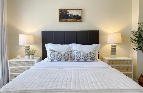 Whitemarsh Island House | Large Home Sleeps 10 Beach & Downtown Dog Heaven