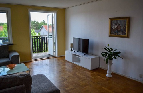 Unnaryd Apartment | Large luxurious apartment in the middle of Unnaryd, WiFi, lake, own home, kanoen