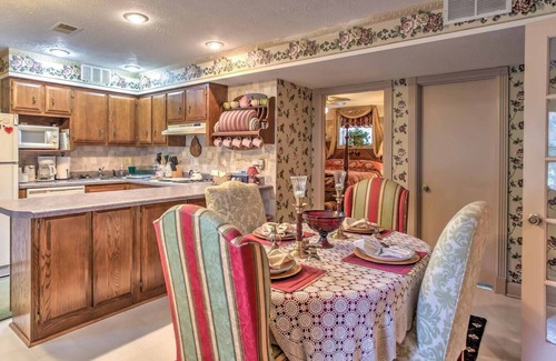 Danville House | Large & Private Guest House Apt w/Patio + Views!nn