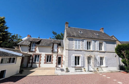 Le Merlerault House | Large, quiet family home 10 minutes from Haras du Pin