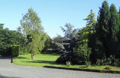 Pleguien House | Large renovated farmhouse close to beaches