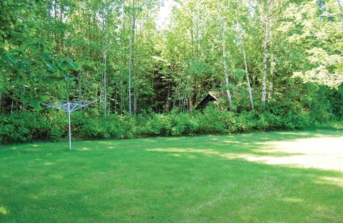 Algaras House | Large, spacious wooden house in a quiet location about 500 meters from Lake Sisjön.