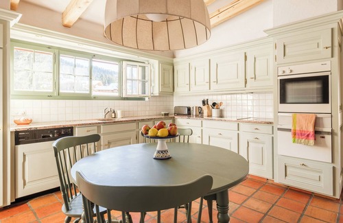 Villars-sur-Ollon Apartment | Large & stylish apartment in central Villars-Sur-Ollon, Swiss Alps