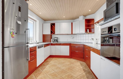 Kelstrup Strand House | Large vacation home in the south of Jutland.