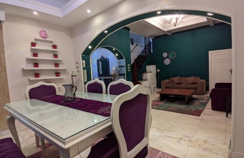 Al-Basatin Villa | Large villa with swimming pool and garden with private entrance