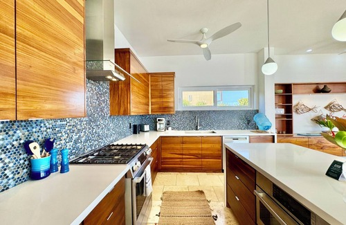 Lighthouse Estates Villa | Larimar @ Lighthouse, West Bay