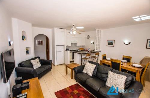 Playa Blanca Villa | Las Brisas 112 - LH1033 By Villas Now Ltd