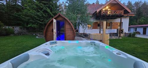 Lidzbark Warminski Villa | Las Warmegas - Luksusowy Dom Rozrywki z Jacuzzi,Sauna,Padel
