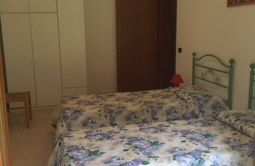 Piombino Apartment | last-minute july apartment in villa sea gulf of Baratti