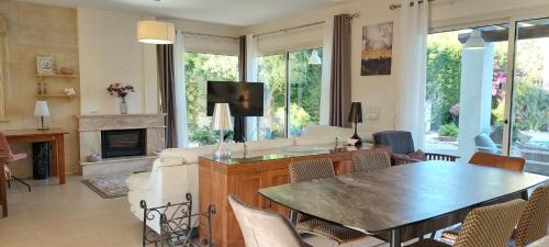 Latchi Villa | Latchi bay Evergreen villa resort