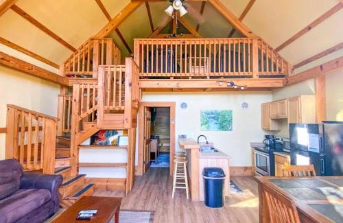 Seguin House | Laughing Water Treehouse