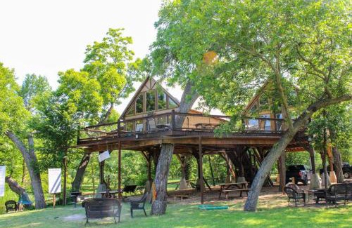 Seguin House | Laughing Water Treehouse