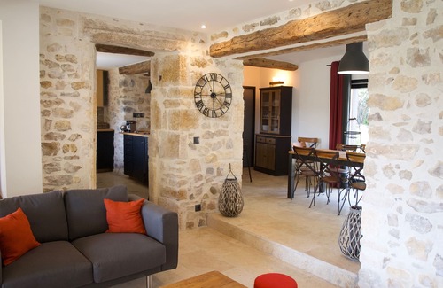 Vallon-Pont-d'Arc Cottage | LAURIERS-MAGNIFICENT COTTAGE IN VALLON PONT D'ARC - cleaning and linens included