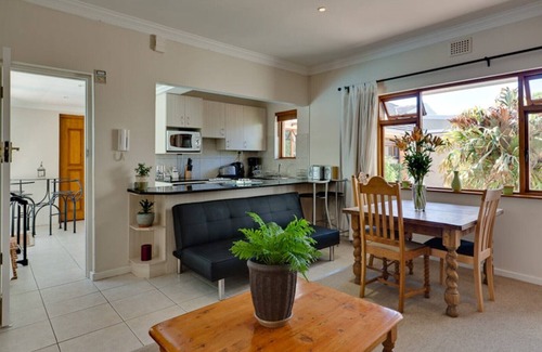 Constantia Cottage | Lavender Cottage 2 Double Bedrooms 2 Bathrooms both on suite Beautiful Views