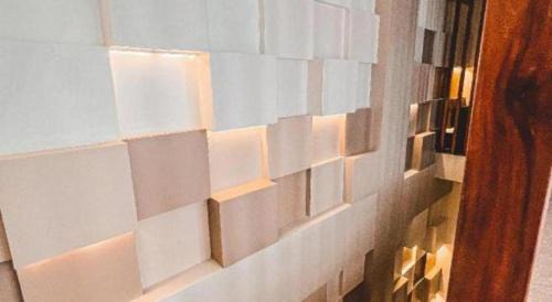 Barangay Poblacion Hotel | LAVERO SUITES