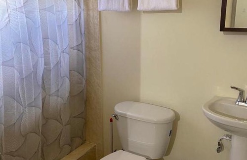 Falmouth Apartment | Lavish Home Vacation Villa