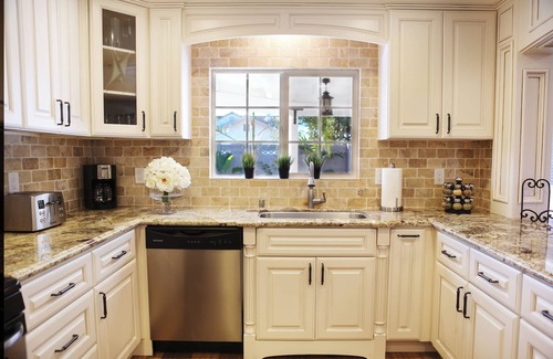 Southwest Anaheim House | Lavish Pool/Jac Home: Game Room 1.1 Mi Walk2Disney