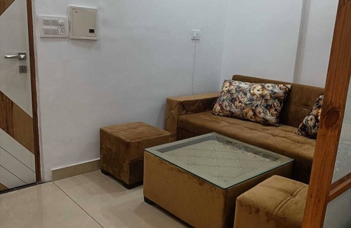 New Delhi Condo | Lavish Studio Apt in West/Central Delhi