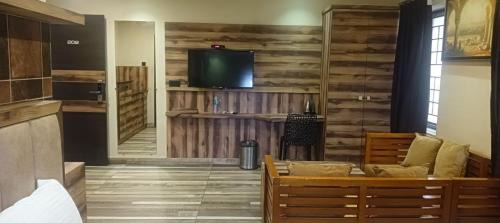 Mangalore Hotel | Laxman Residency