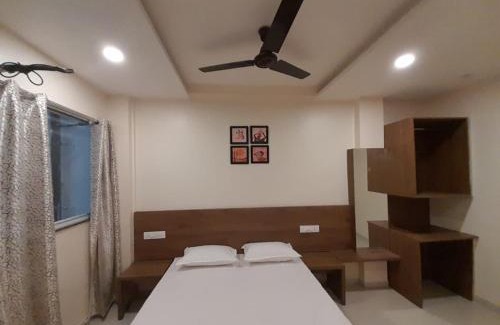 Kolhapur Hotel | Laxmi Visava