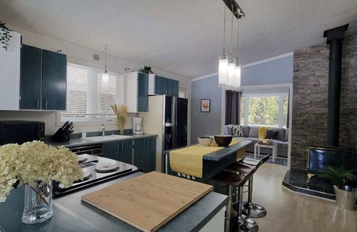 Amherst Cottage | Lazy Lake – Lakefront, close to Tremblant