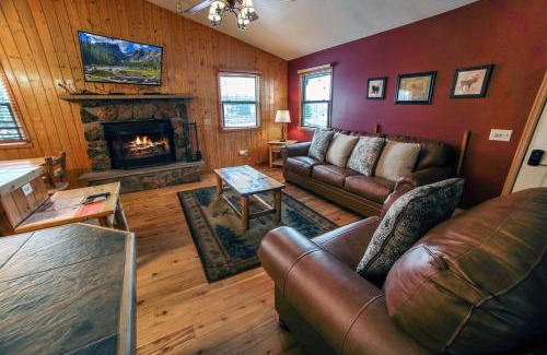 Estes Park House | Lazy R Cottages- 17 cabin