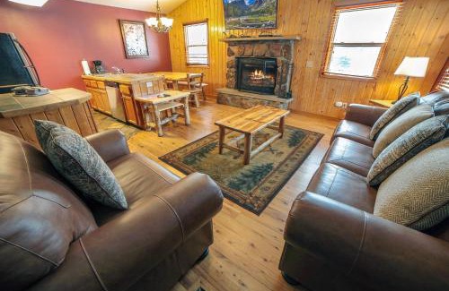 Estes Park House | Lazy R Cottages- 17 cabin