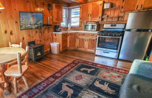 Estes Park House | Lazy R Cottages- 3 cabin