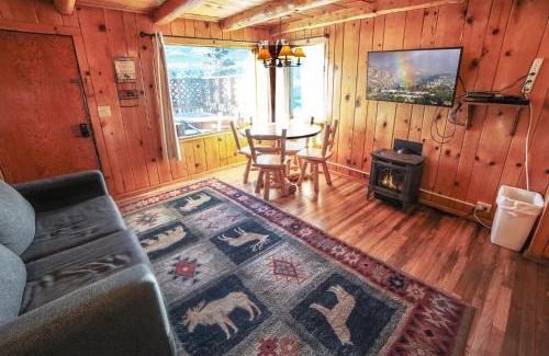 Estes Park House | Lazy R Cottages- 3 cabin