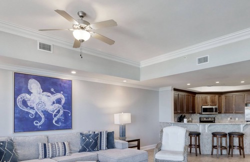 Orange Beach Condo | Lazy river Beautiful northern views Sleeps 10