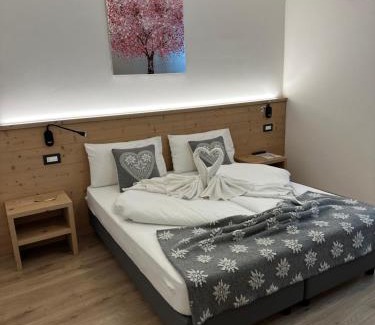 Cavedago House | LE 4 STAGIONI