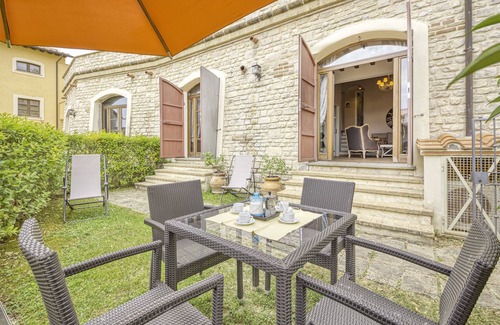 Ficulle Apartment | Le Acetaie With Shared Pool, Ficulle, Italy