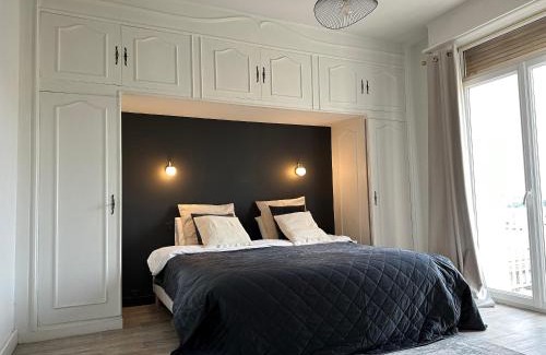 Hotel-de-Ville Apartment | Le Belvédère du Vieux-Port - Amazing View